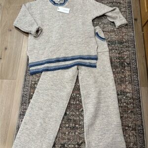 AnnieWear Los Angeles Cream and Blue Women's Sweater & Pant Set. Very thick!